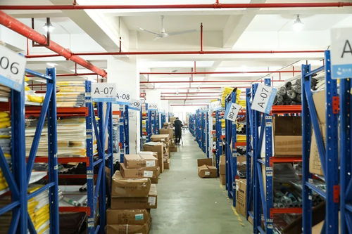 谁在武装中国制造的酒店管理？